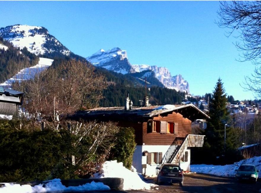 Charmant Appartement Dans Chalet Les Carroz d'Arâches Exterior foto